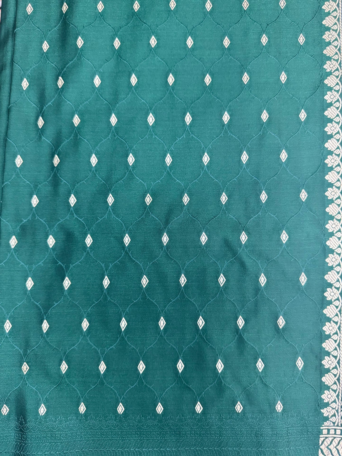 Mashru Silk Phekwa (cutwork) Butidar Meenakari Design Green Banarasi Saree