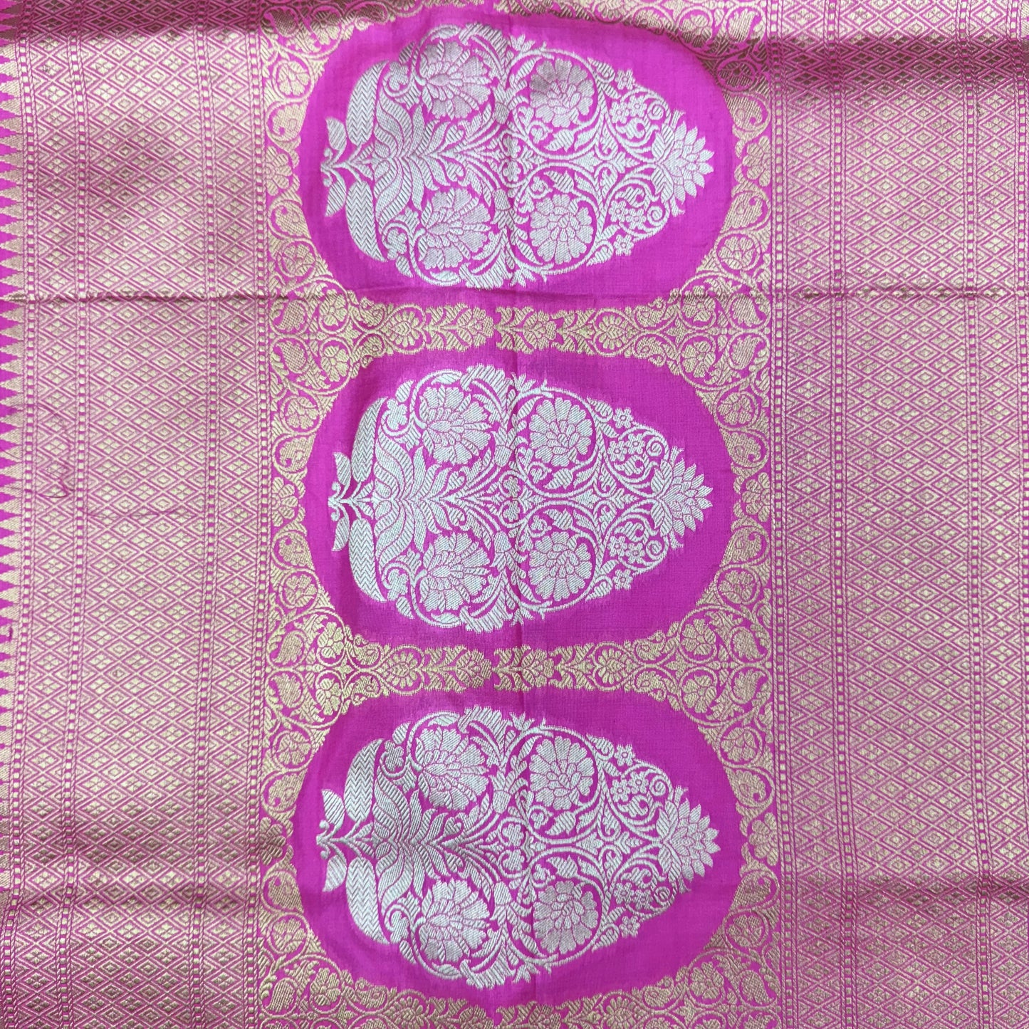 Pure Katan Kadhua Handwoven Jaal Meenakari Pink Banarasi Saree