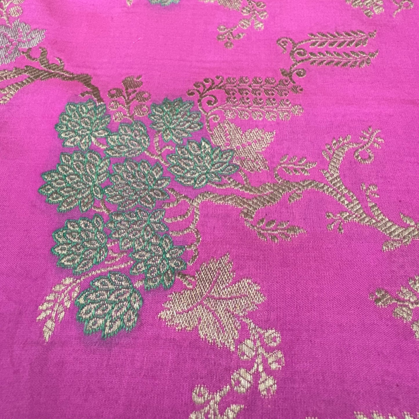 Pure Katan Kadhua Handwoven Jaal Meenakari Pink Banarasi Saree