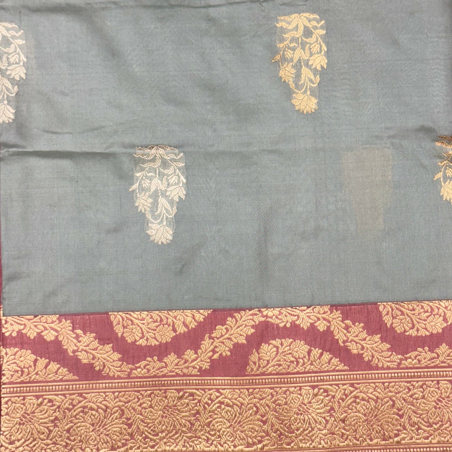 Pure Katan Kadhua Handwoven Butidar Ash Grey Banasari Saree