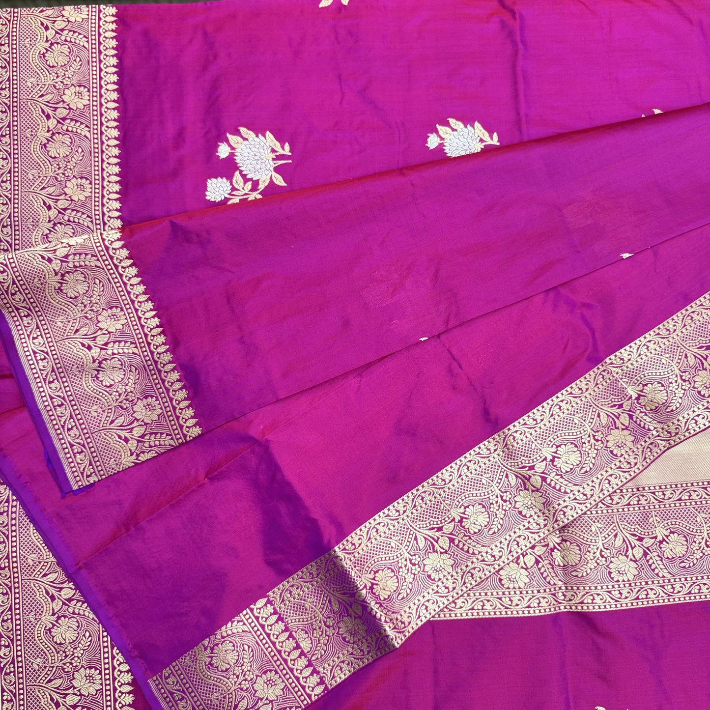 Pure Katan Phekwa Handwoven Butidar Meenakari Magenta Banasari Saree