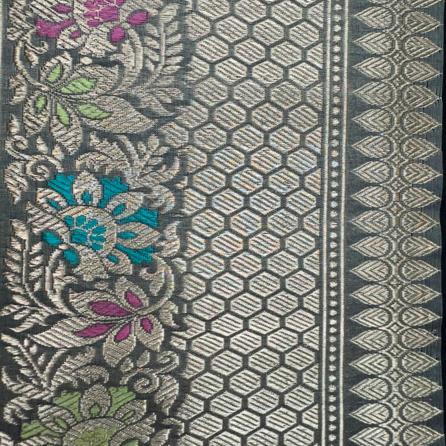 Pure Katan Phekwa Handwoven Butidar Meenakari Border Meenakari Black Banasari Saree