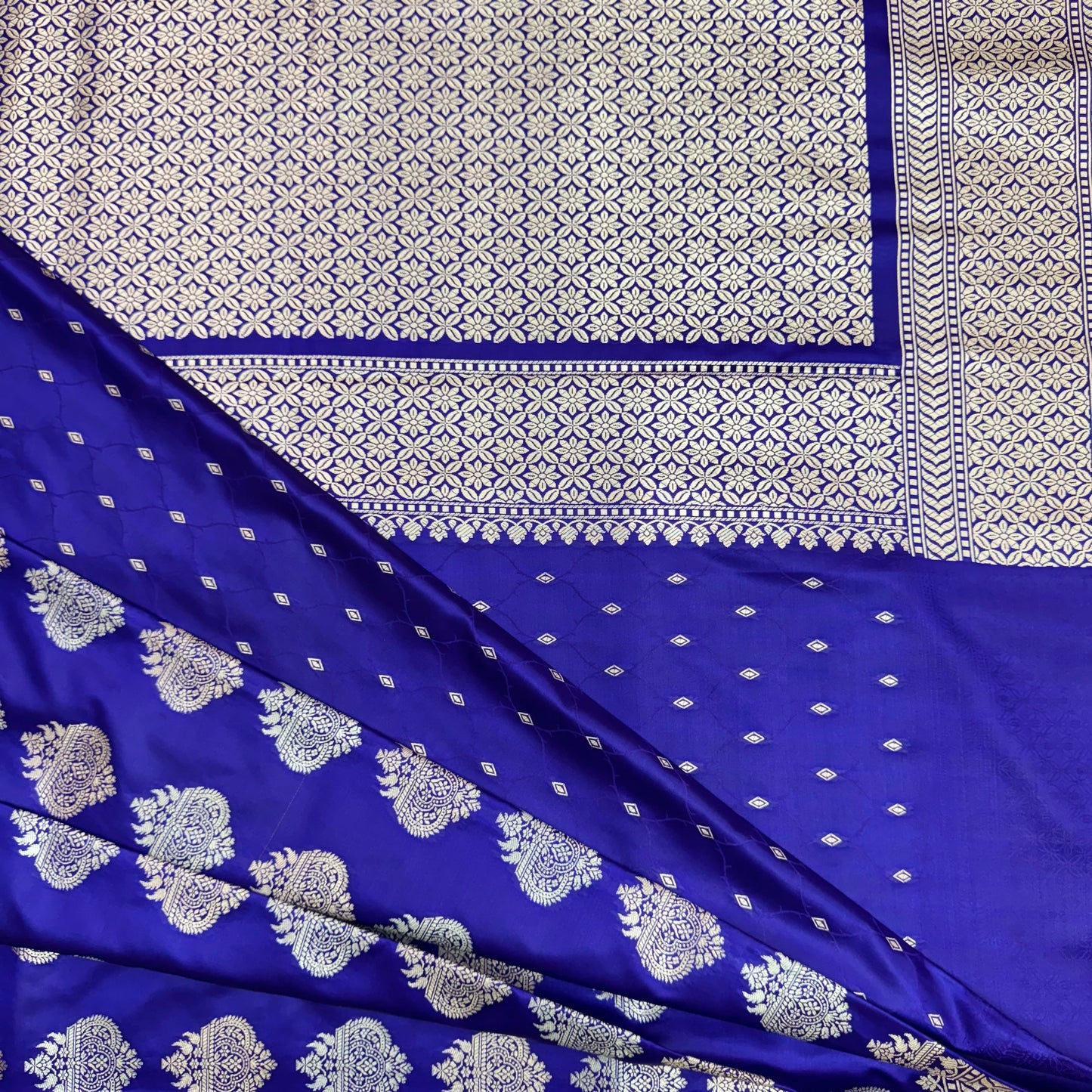 Mashru Silk Phekwa (cutwork) Dual Butidar Design Indigo Banarasi Saree