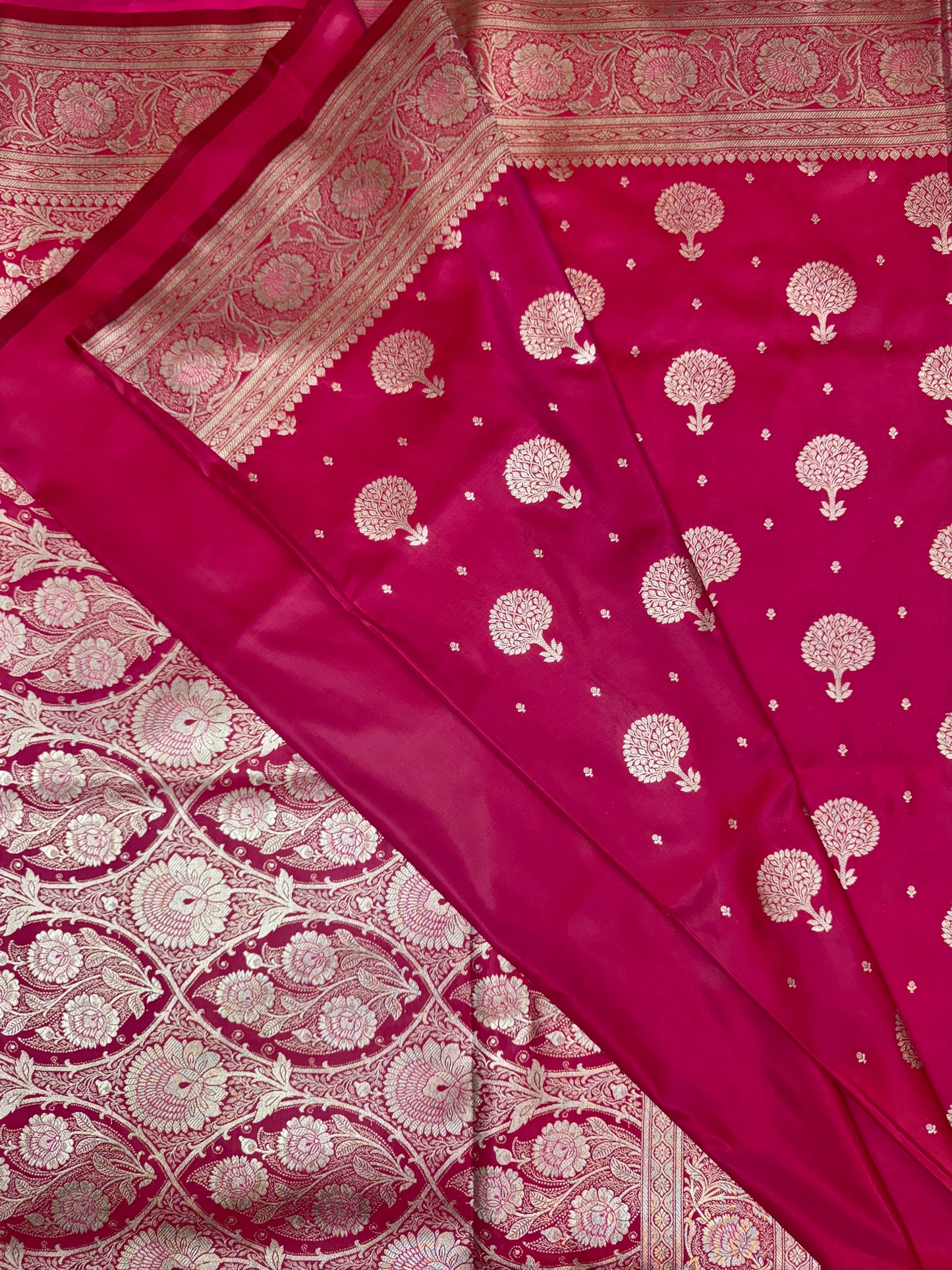 Organza Silk Phekwa Butidar Design Reddish Pink Banarasi Saree