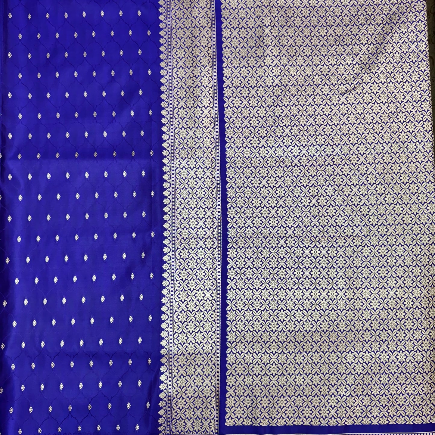 Mashru Silk Phekwa (cutwork) Dual Butidar Design Indigo Banarasi Saree