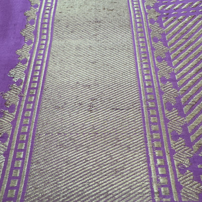 शुद्ध कटान कढुआ हाथ से बुनी हुई बूटीदार ऑलिव पीली बनसारी साड़ी 