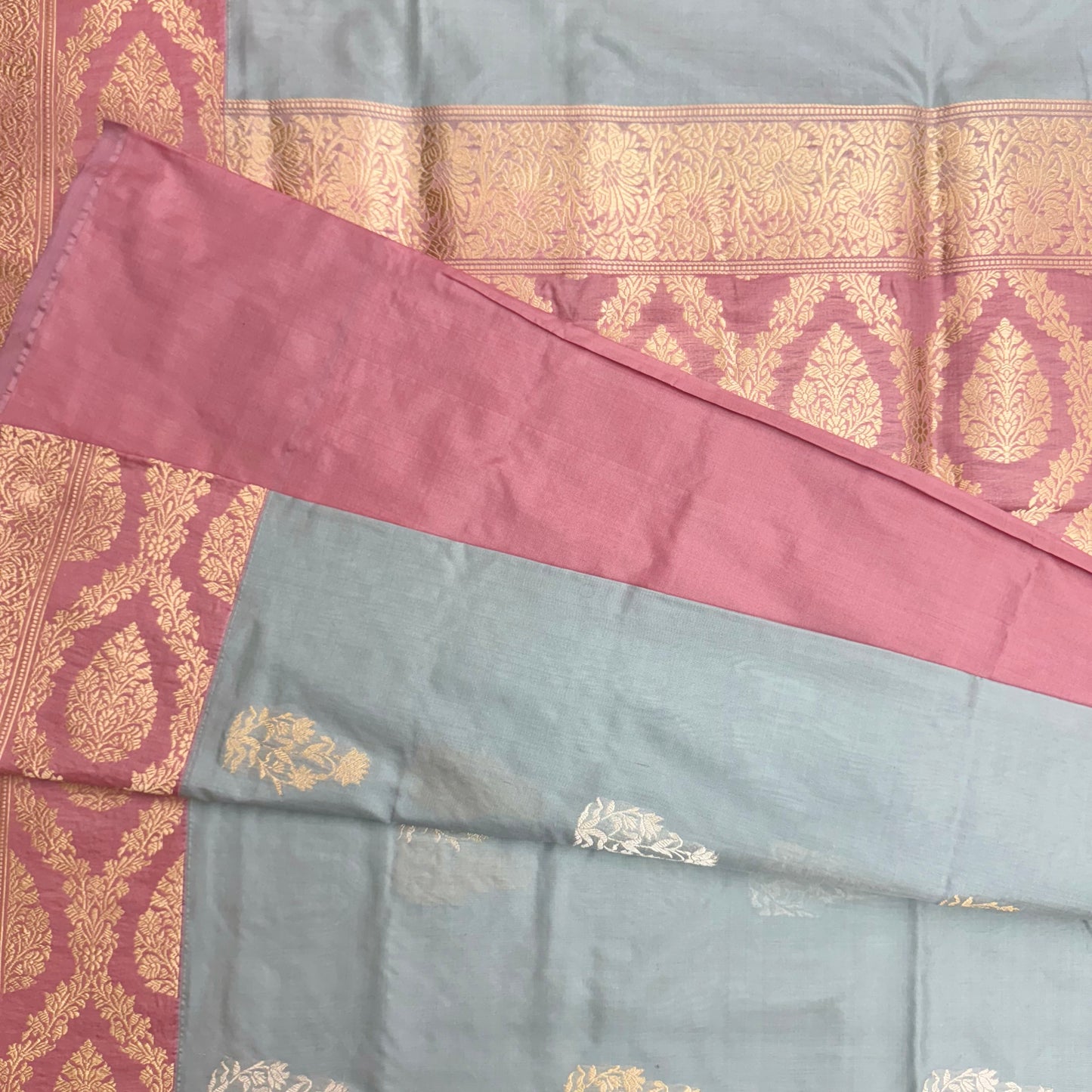 Pure Katan Kadhua Handwoven Butidar Ash Grey Banasari Saree
