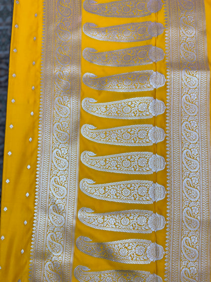 Mashru Silk Phekwa (cutwork) Butidar Design Golden Yellow Banarasi Saree