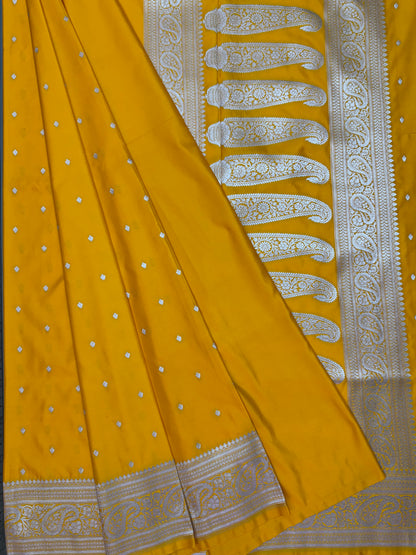 Mashru Silk Phekwa (cutwork) Butidar Design Golden Yellow Banarasi Saree