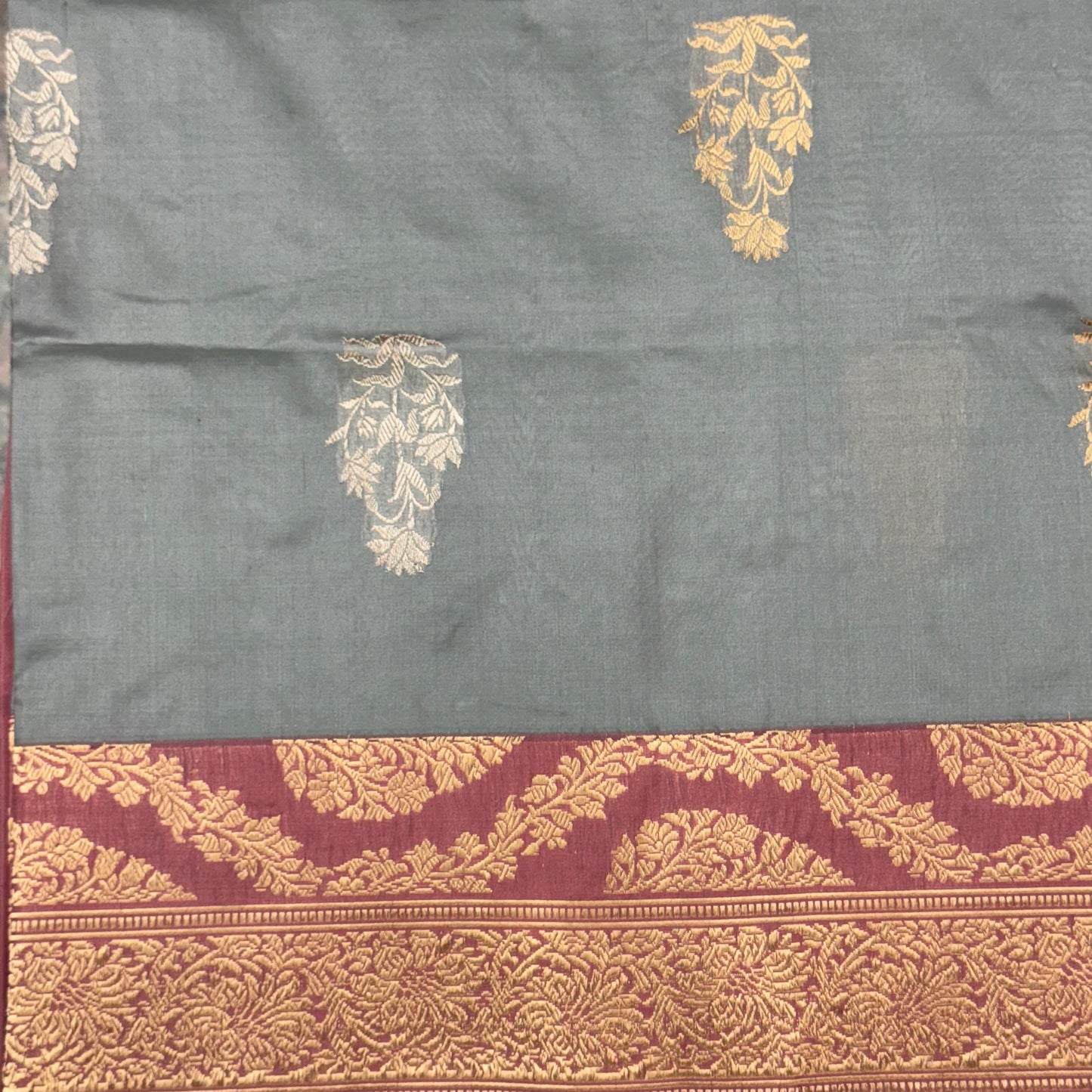 Pure Katan Kadhua Handwoven Butidar Ash Grey Banasari Saree