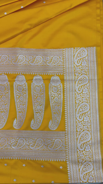 Mashru Silk Phekwa (cutwork) Butidar Design Golden Yellow Banarasi Saree