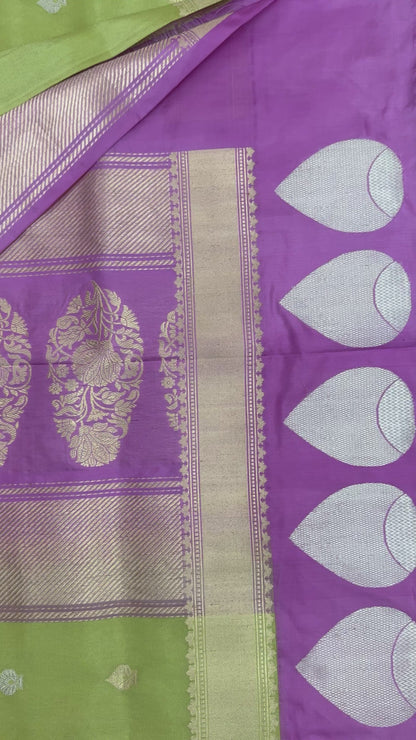 शुद्ध कटान कढुआ हाथ से बुनी हुई बूटीदार ऑलिव पीली बनसारी साड़ी 